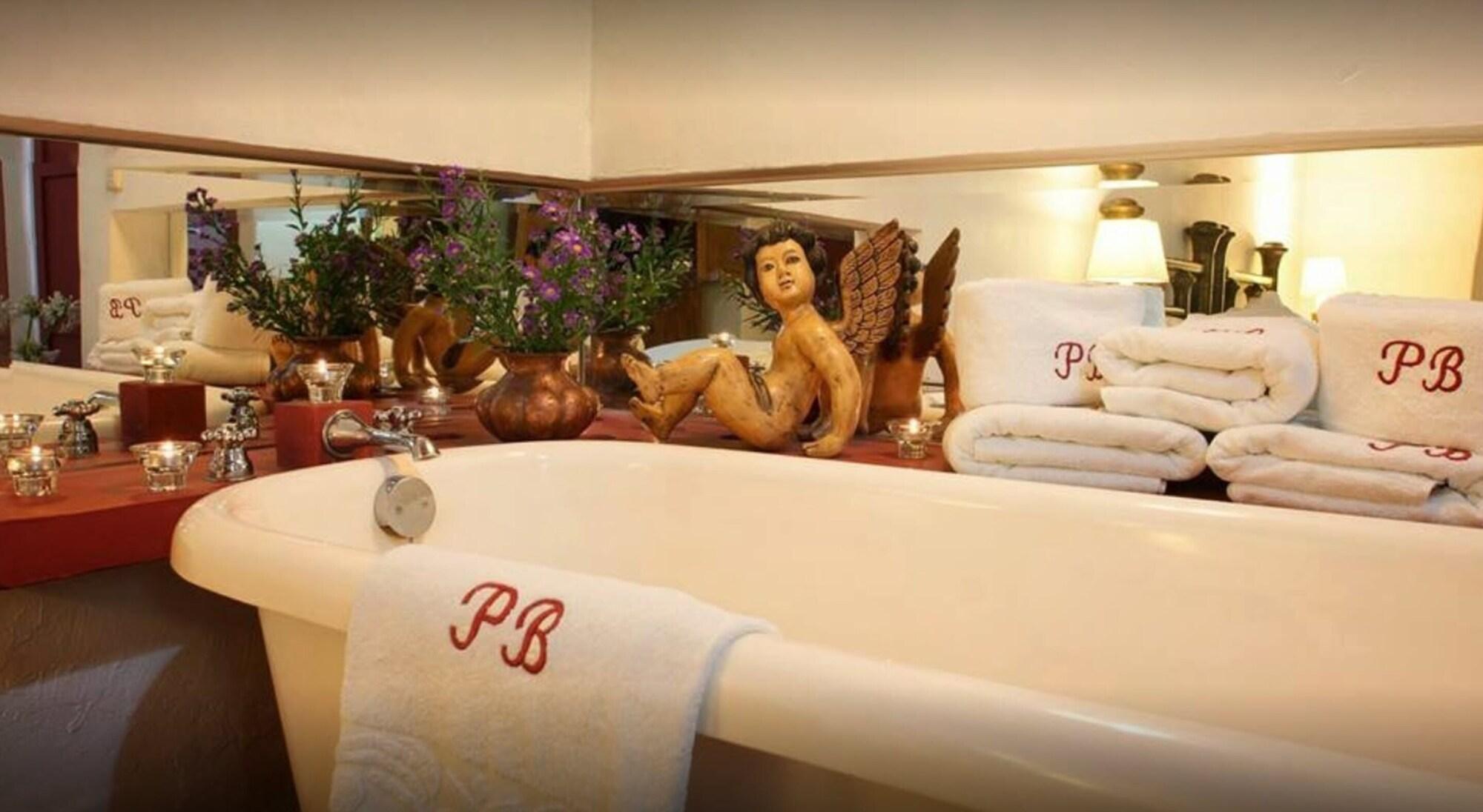 Hotel Boutique La Basilica 5*