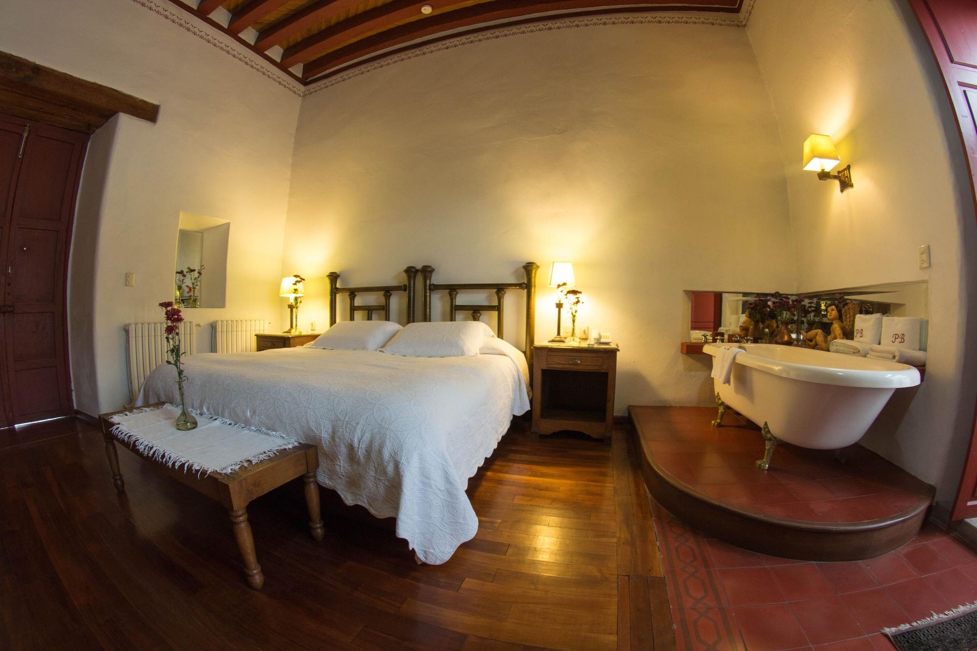 Hotel Boutique La Basilica 5*
